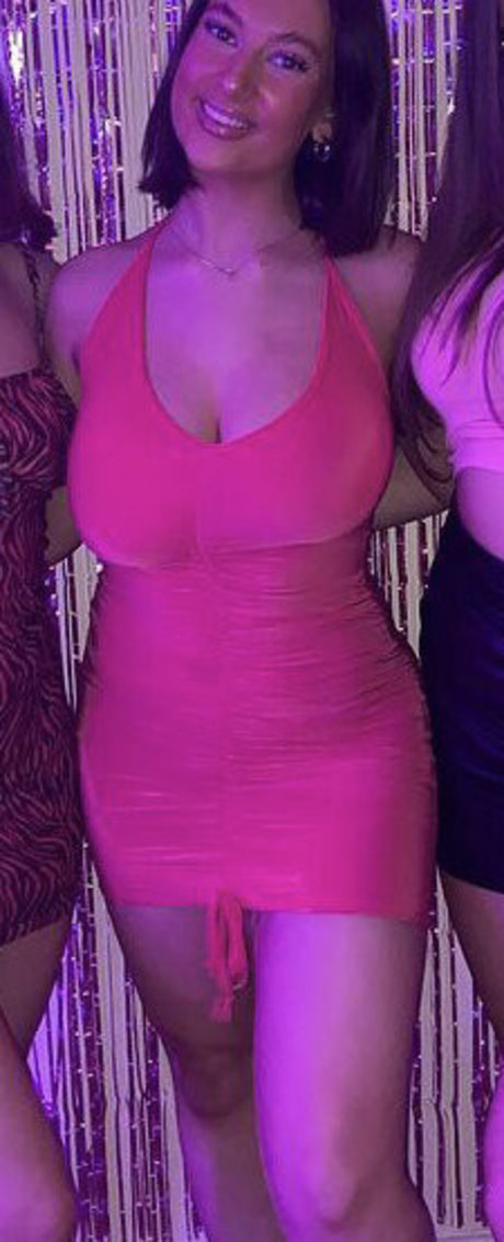 Foto di nudo di fuga di OnlyFans di Zahra