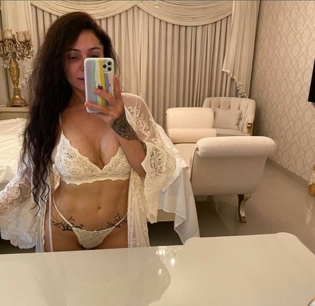 Foto di nudo di fuga di OnlyFans di Maria Oderlandia