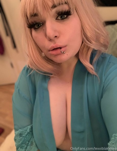Foto di nudo di fuga di OnlyFans di Lexxiblakkfree