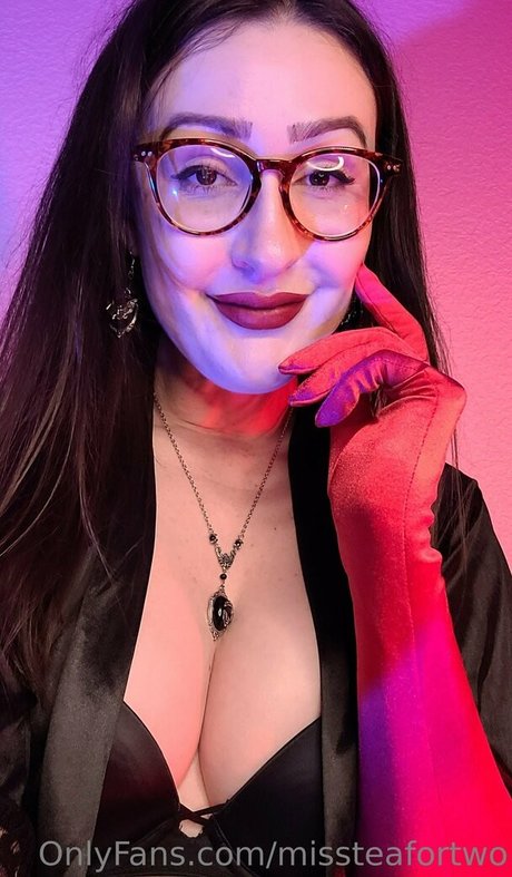 Foto di nudo di fuga di OnlyFans di Missteaasmr
