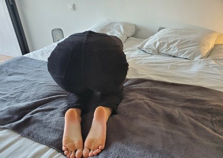 Foto di nudo di fuga di OnlyFans di Alicefrenchfeet