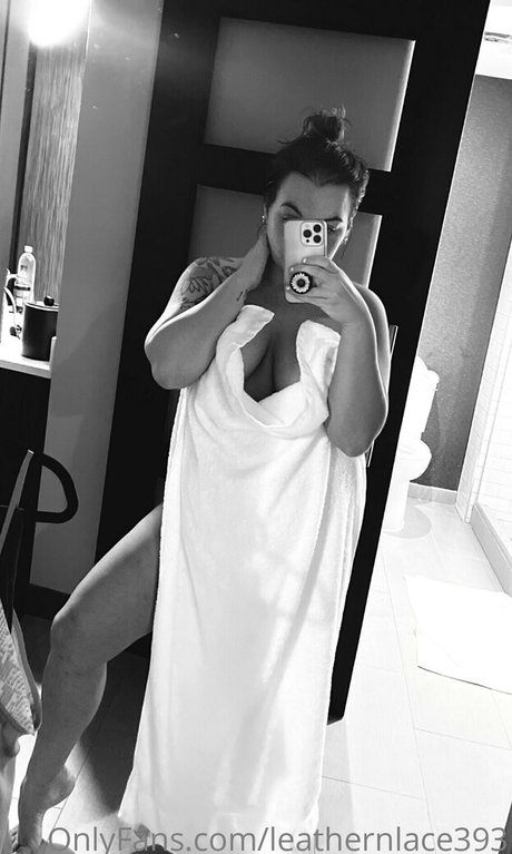 Leathernlace393