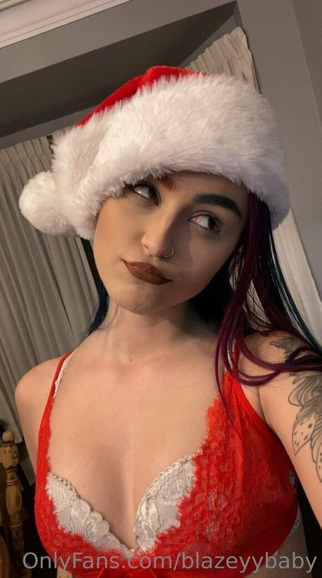 Foto di nudo di fuga di OnlyFans di Blazeyybaby