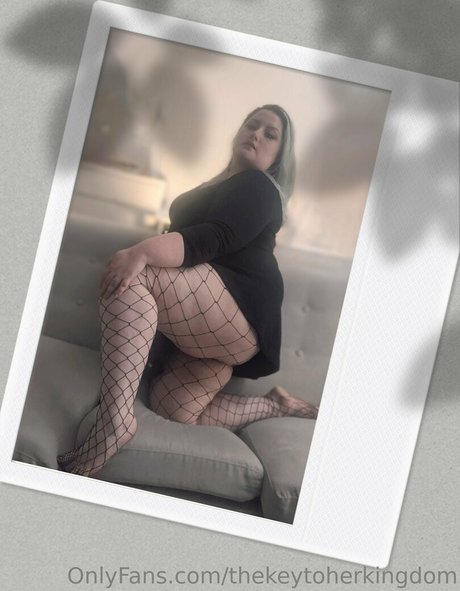 Foto di nudo di fuga di OnlyFans di Thekeytoherkingdom
