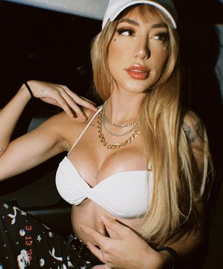 Nicole Louise