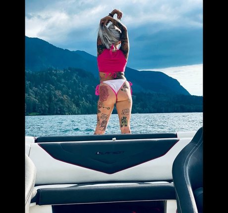Nikki N9ne