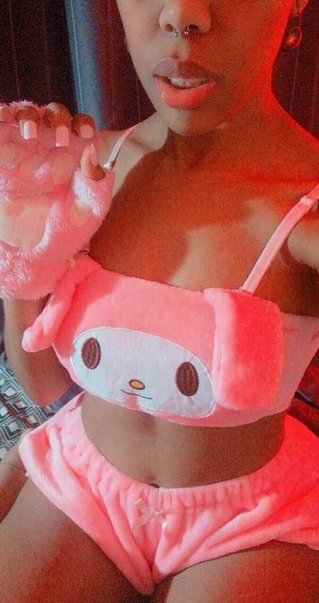 Foto di nudo di fuga di OnlyFans di Evapumpkindollfree