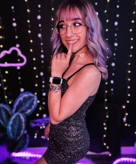 Maya ASMR