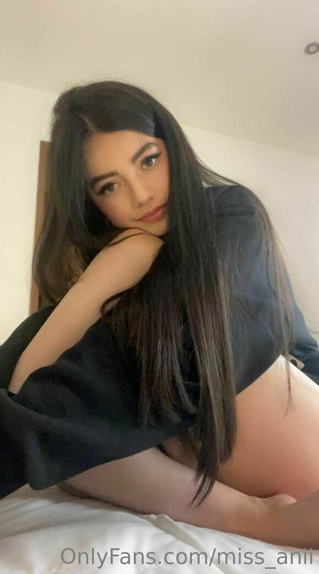 Foto di nudo di fuga di OnlyFans di Missanii