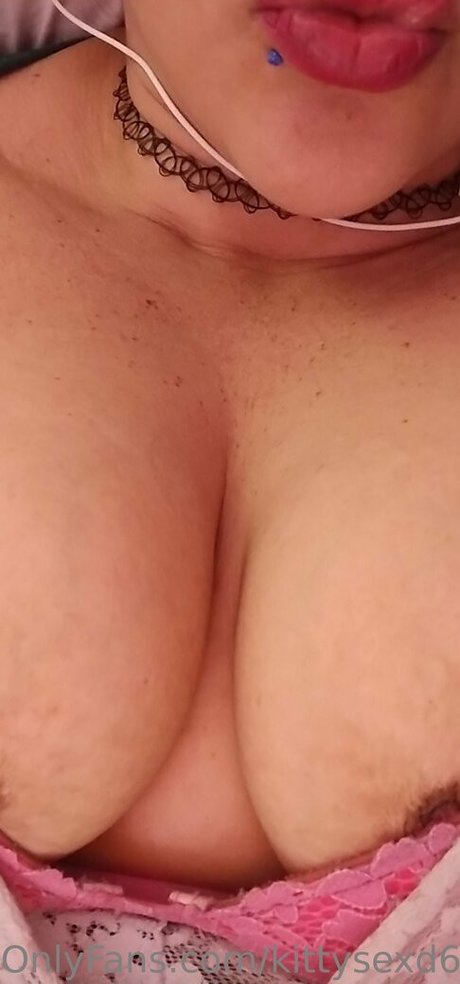 Foto di nudo di fuga di OnlyFans di Kittysexd69