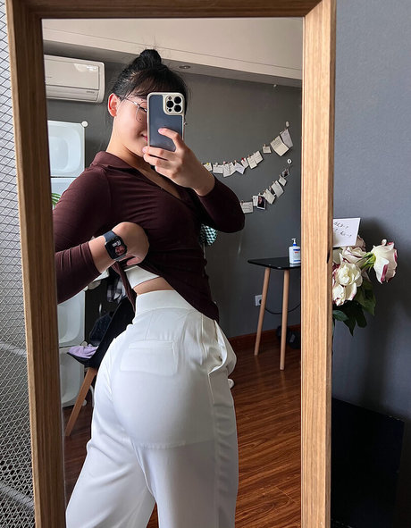 Foto di nudo di fuga di OnlyFans di Luankehui