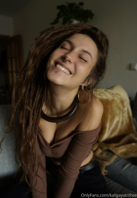 Foto di nudo di fuga di OnlyFans di Kaligayatrifree