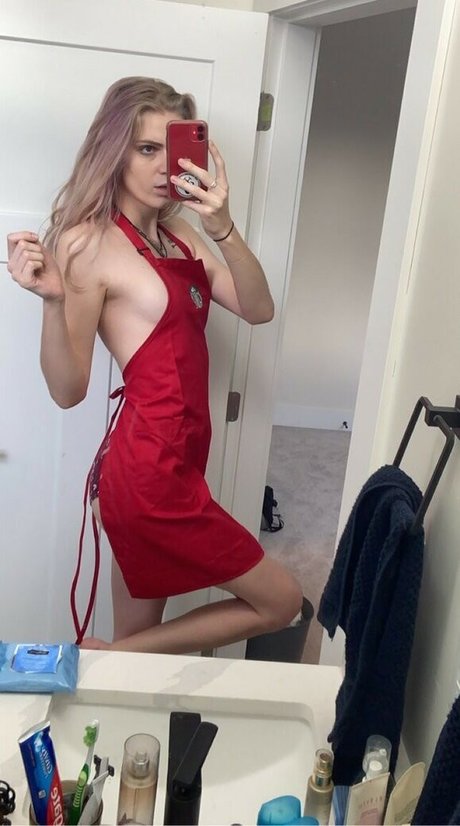 Foto di nudo di fuga di OnlyFans di Laced Up Lace