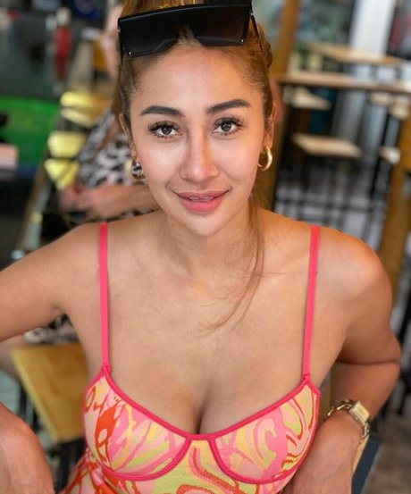 Cheetah_babe69