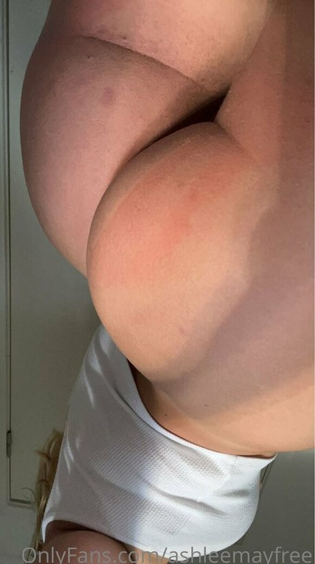 Foto di nudo di fuga di OnlyFans di Ashleemayfree
