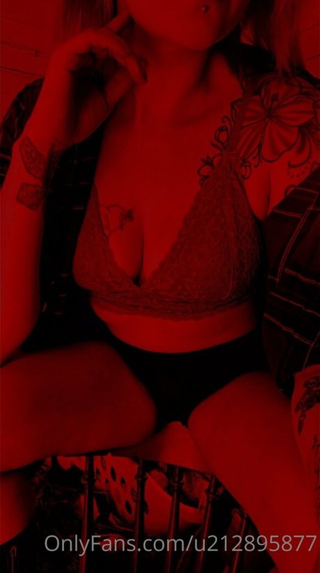 Foto di nudo di fuga di OnlyFans di Yourfantasy527ca