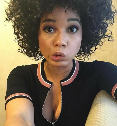 Foto di nudo di fuga di OnlyFans di Alisha Wainwright