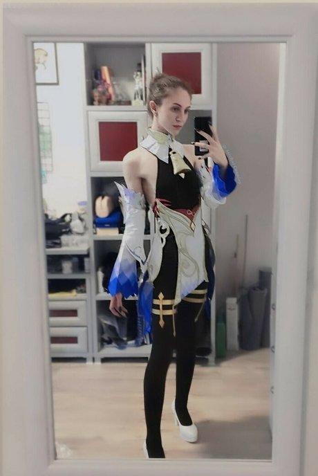 Foto di nudo di fuga di OnlyFans di Michal Cosplay