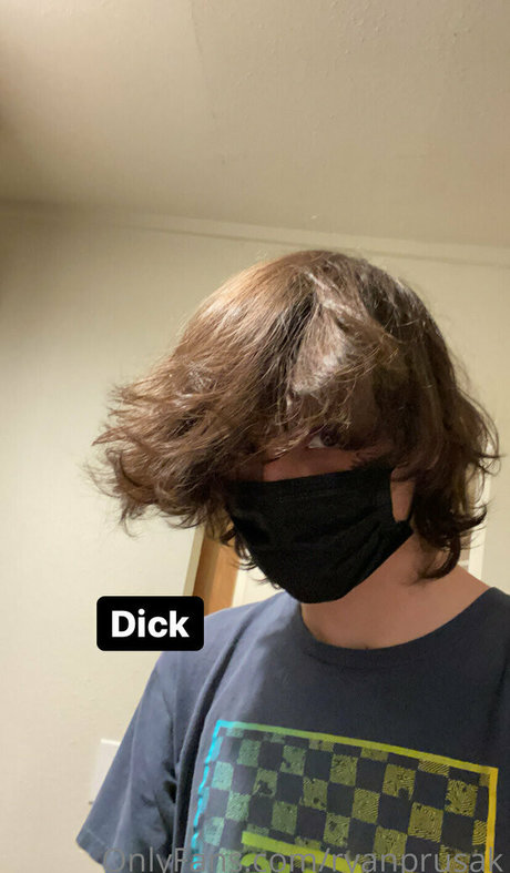 Foto di nudo di fuga di OnlyFans di Slowwwww