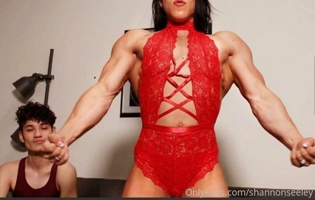 Foto di nudo di fuga di OnlyFans di Shannonseeley