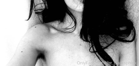 Foto di nudo di fuga di OnlyFans di Theblacksphinx