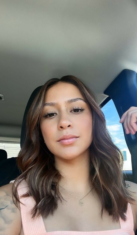 Foto di nudo di fuga di OnlyFans di Latina Beauties