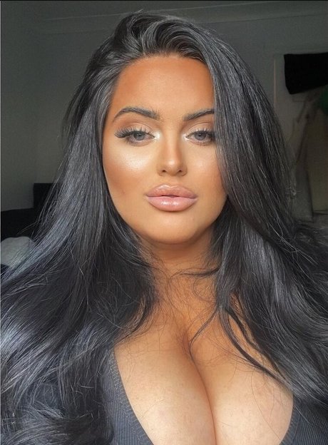 Chloe Jade