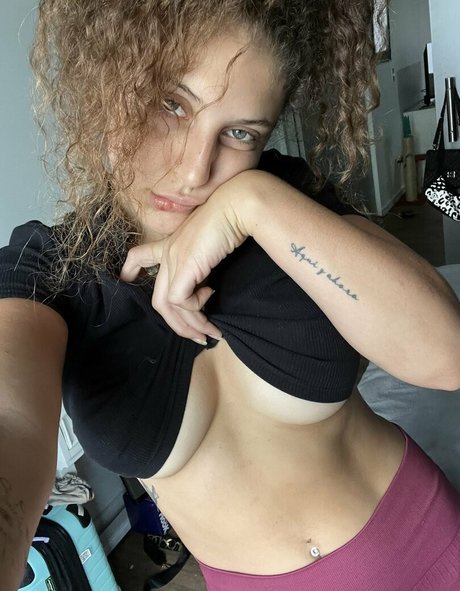 Ailu Gonzalez