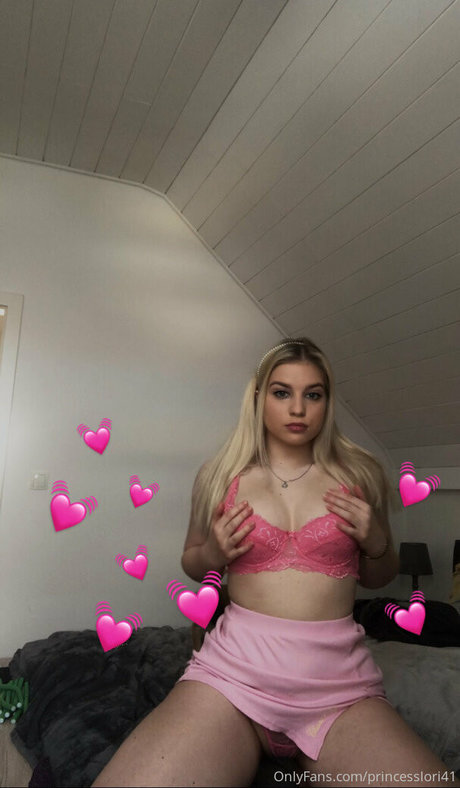 Foto di nudo di fuga di OnlyFans di Princesslori41