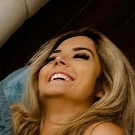 Foto di nudo di fuga di OnlyFans di Taynara Melo