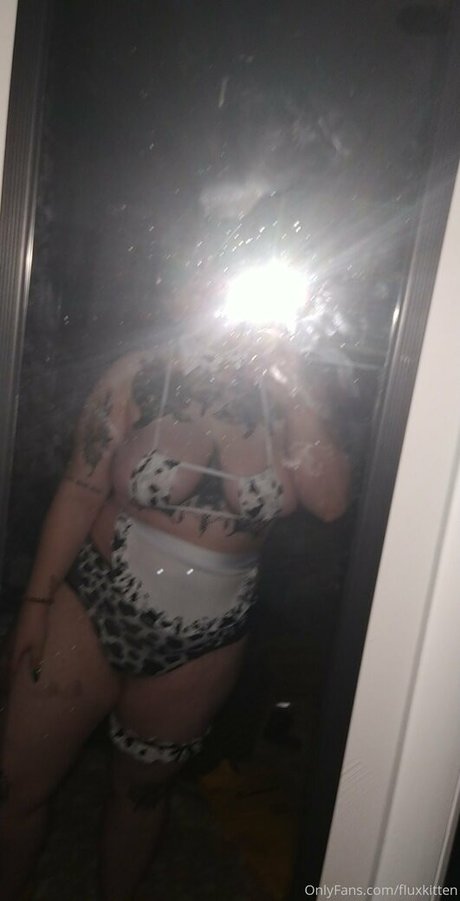 Foto di nudo di fuga di OnlyFans di Fluxkitten