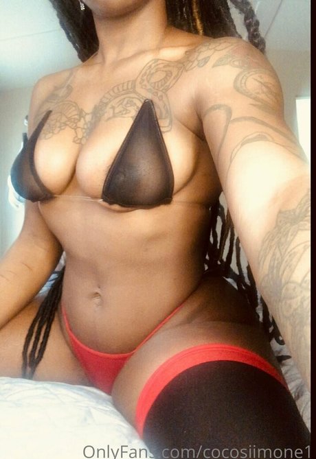 Foto di nudo di fuga di OnlyFans di Cocosiimone1