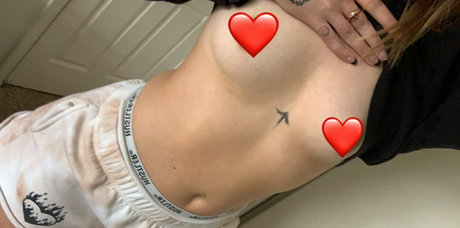 Foto di nudo di fuga di OnlyFans di Vivianxofree