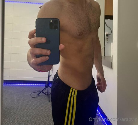 Foto di nudo di fuga di OnlyFans di Arabvip