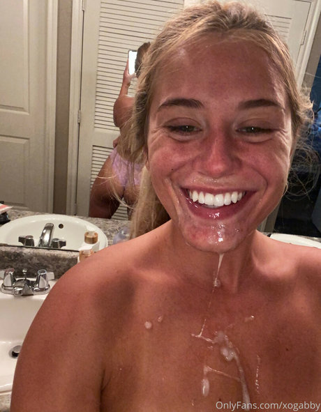 Foto di nudo di fuga di OnlyFans di Xogabby