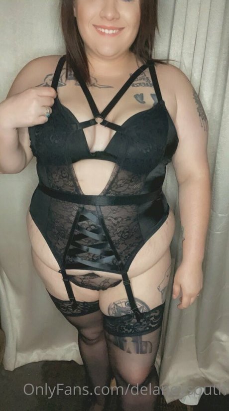 Foto di nudo di fuga di OnlyFans di Delaneysouth
