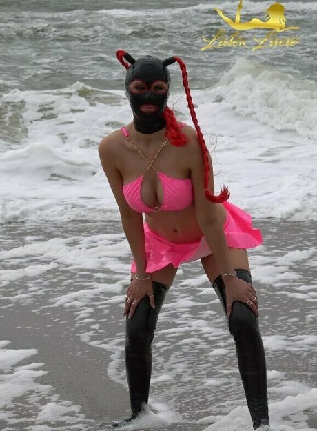 Foto di nudo di fuga di OnlyFans di Latexlaciefree