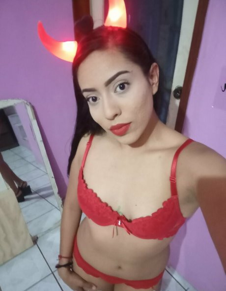 Foto di nudo di fuga di OnlyFans di Fridamxoficial
