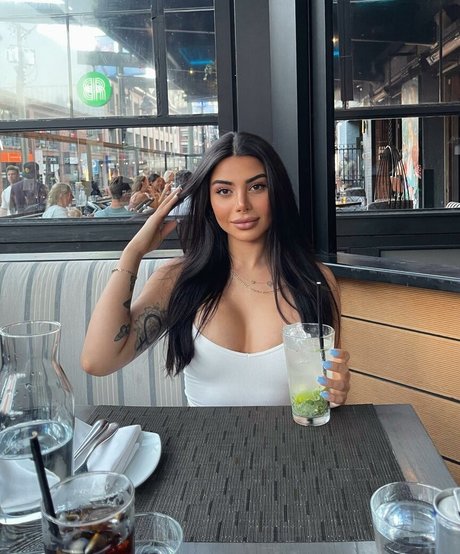 Foreignbabie
