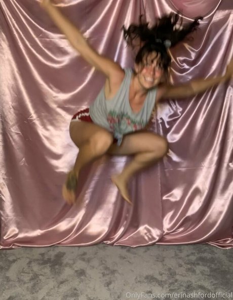 Erinashfordofficial