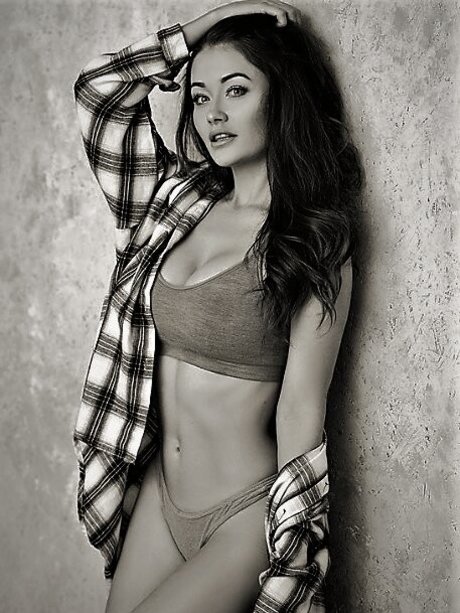 Foto di nudo di fuga di OnlyFans di Jess Impiazzi