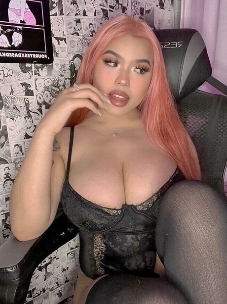 Foto di nudo di fuga di OnlyFans di Bobameena