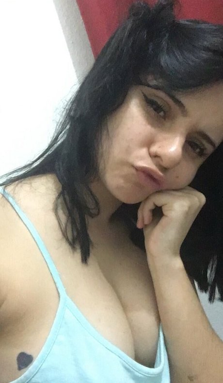 Foto di nudo di fuga di OnlyFans di Vitoria Lopes