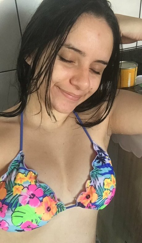 Vitoria Lopes