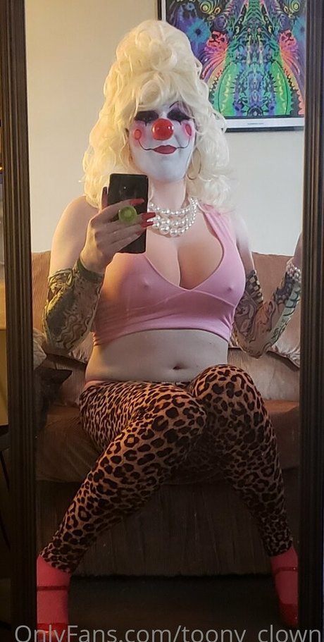 Foto di nudo di fuga di OnlyFans di Toonyclown