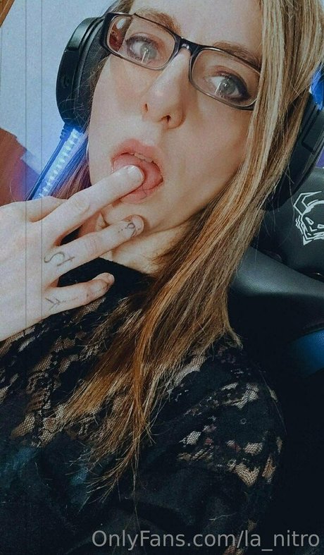 Foto di nudo di fuga di OnlyFans di Lanitro