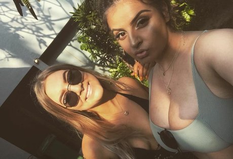 Chloe C