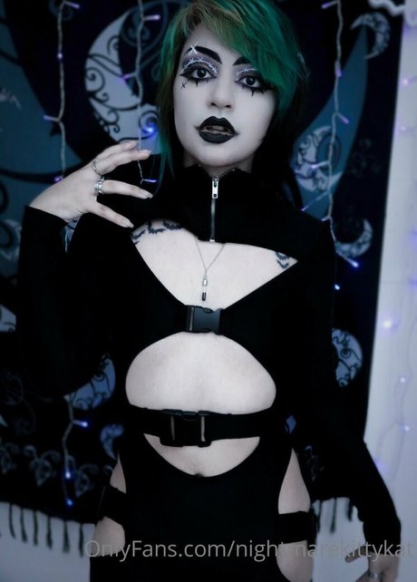 Foto di nudo di fuga di OnlyFans di Nightmarekittykat