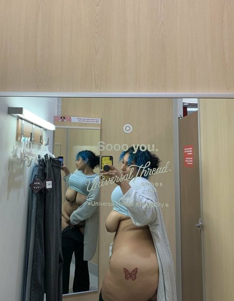 Foto di nudo di fuga di OnlyFans di Xamberxx