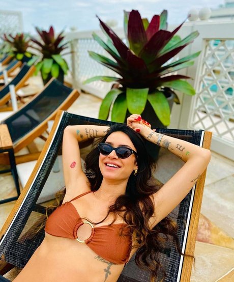Foto di nudo di fuga di OnlyFans di Thaila Ayala